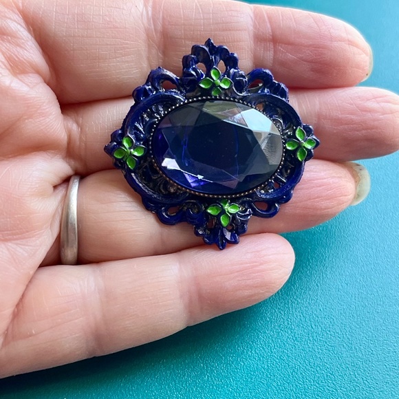 Victorian Blue Stone & Floral Brooch - Blue Rhinestone Flower Pin - Valentine - Picture 7 of 8